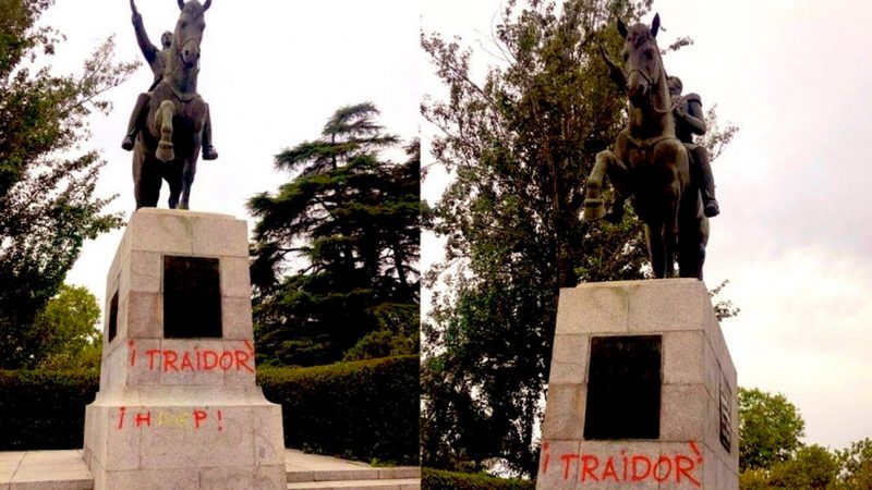 Fascistas españoles atacan en Madrid una estatua del Libertador Simón Bolívar