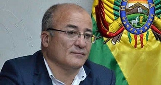 La democracia y los extravíos de Cortez y Abruzzese