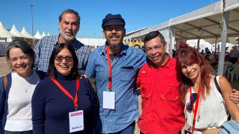 Delegación del PSUV presente en la fiesta del Partido Comunista de España